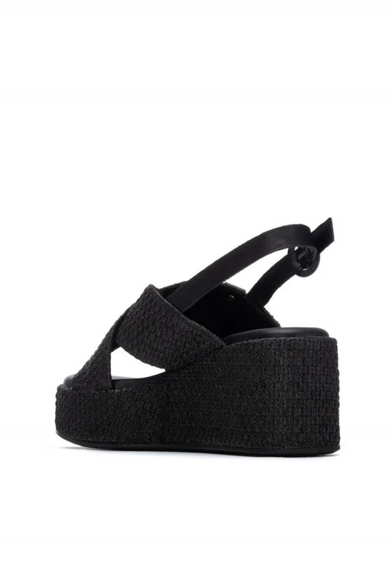 Γυναικεία μαύρη πλεκτή πλατφόρμα - Carmela 163234