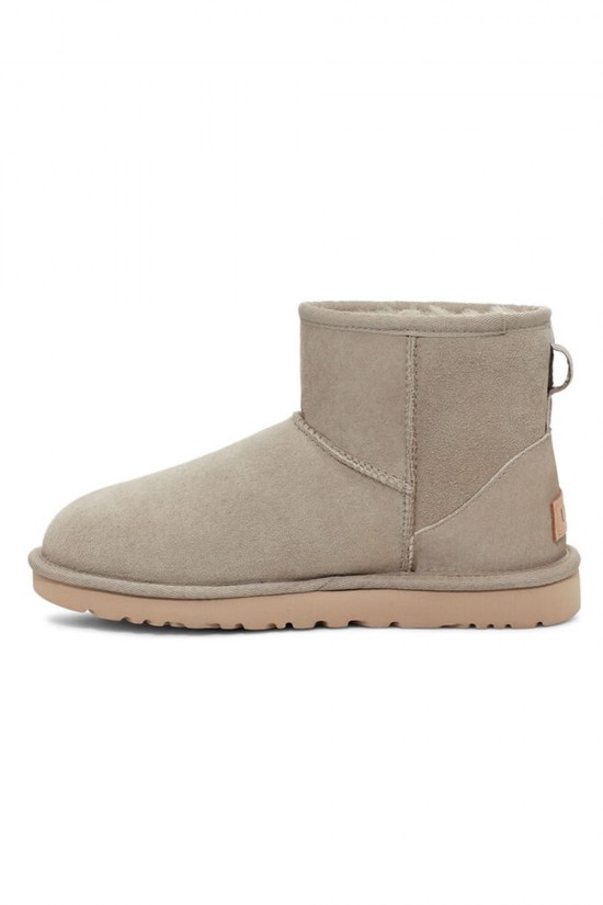 Grey Women's Boots Ugg Classic Mini - W/1016222 Grey Women's Boots Ugg Classic Mini - W/1016222