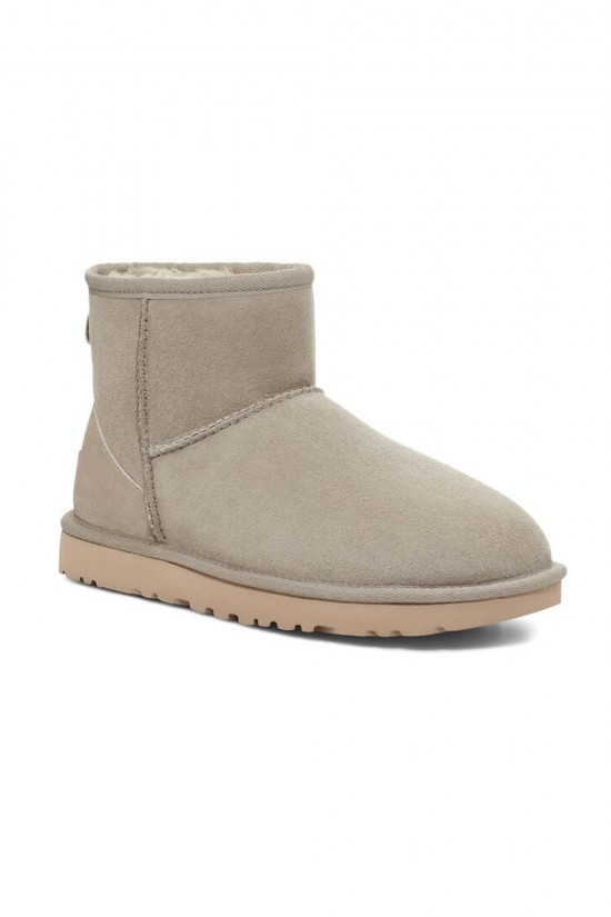 Grey Women's Boots Ugg Classic Mini - W/1016222 Grey Women's Boots Ugg Classic Mini - W/1016222