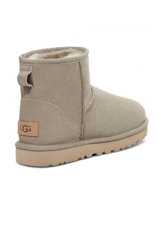 Grey Women's Boots Ugg Classic Mini - W/1016222 Grey Women's Boots Ugg Classic Mini - W/1016222